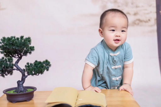 南通宝宝爱吐奶是什么原因